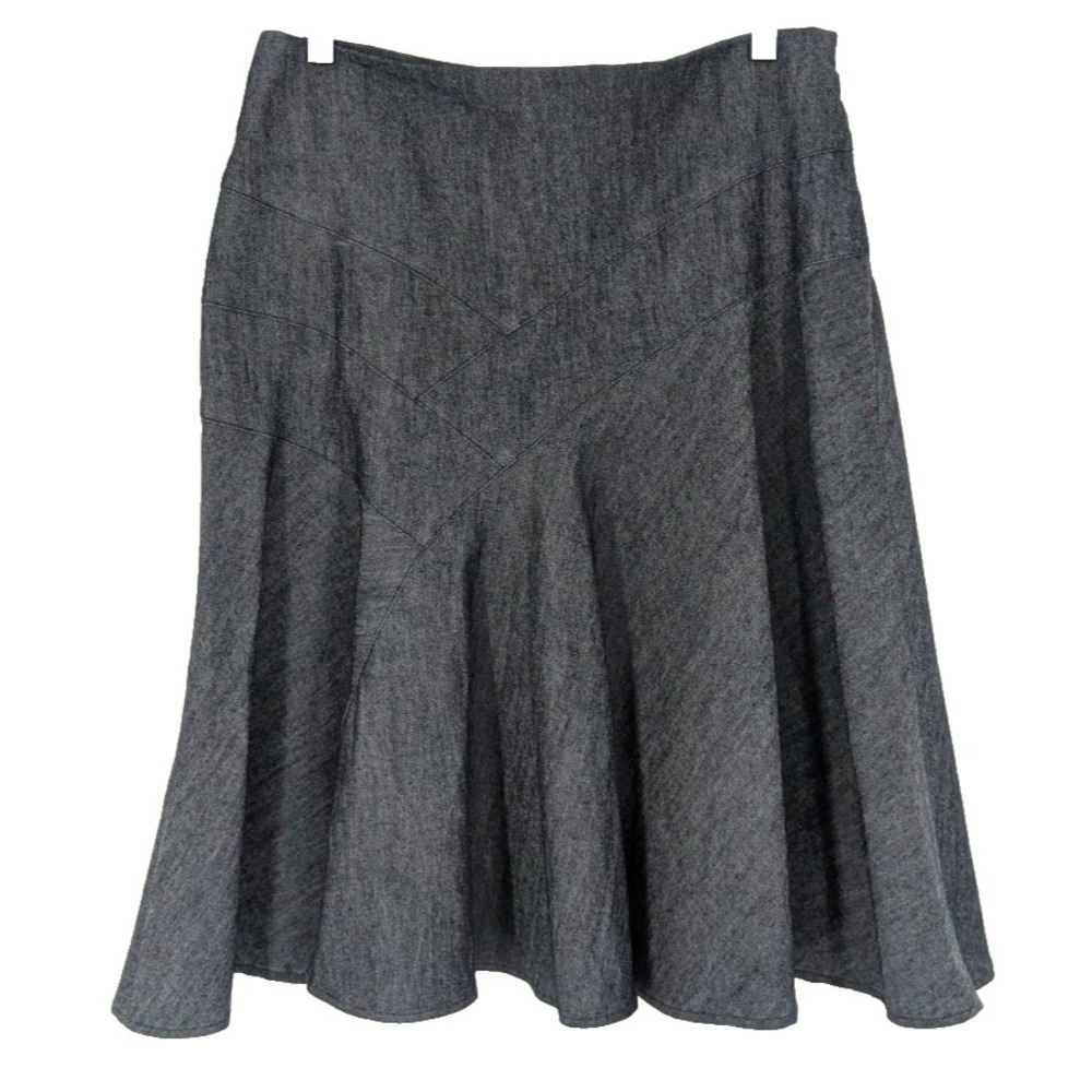LIGHT Skirt SIZE 6 Blue Chambray 77% Cotton Western Vibe Excellent Condition
